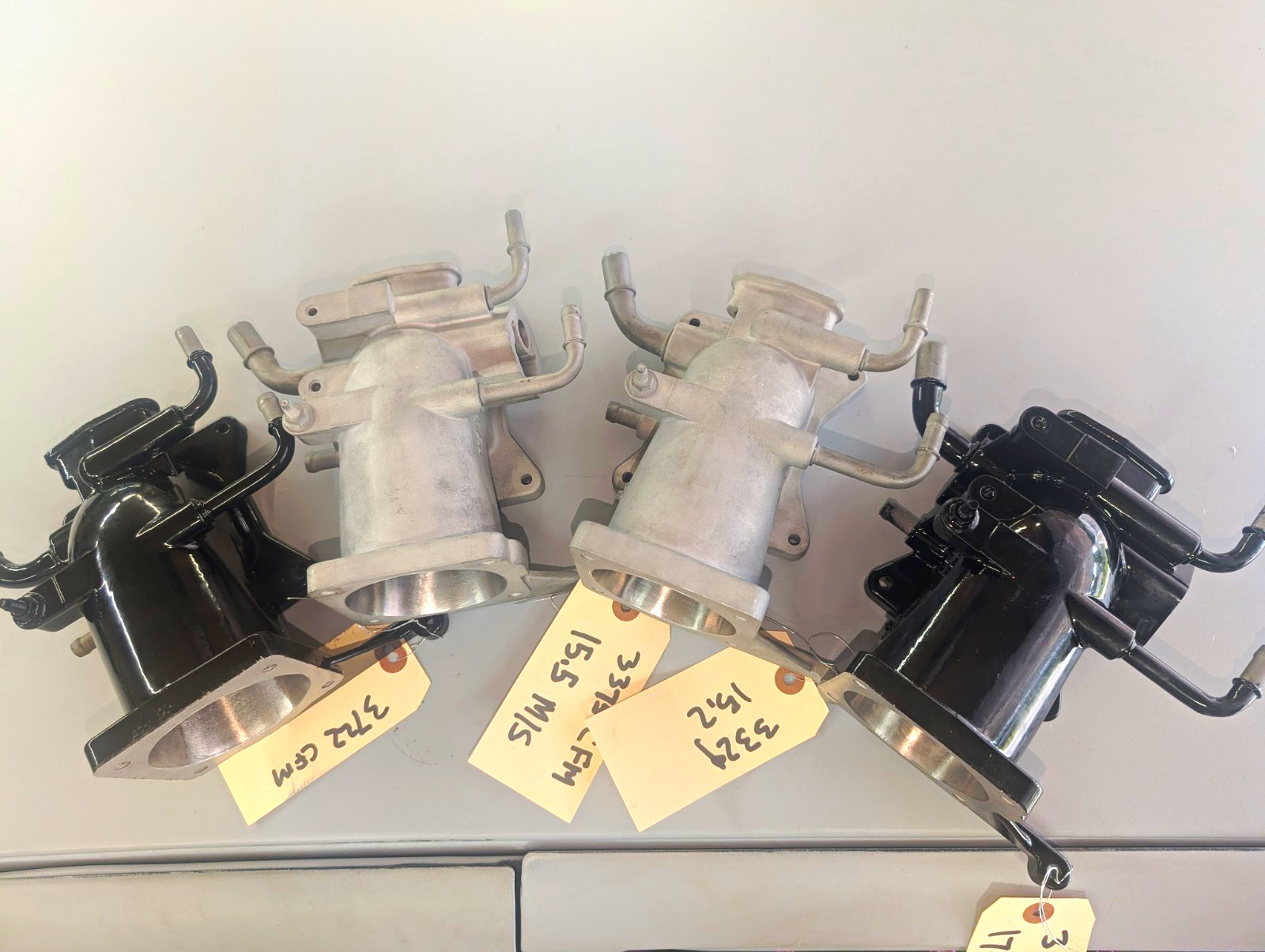 05-11 Dbw Ported Plenums P71/Crown Vic/Grand Marquis/Towncar READFULLDESCRIPTION
