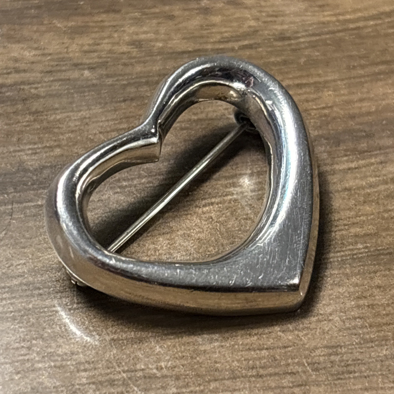 Vintage Signed JFL Solid 925 Sterling Silver Pass through Heart Brooch Pin 12.8g