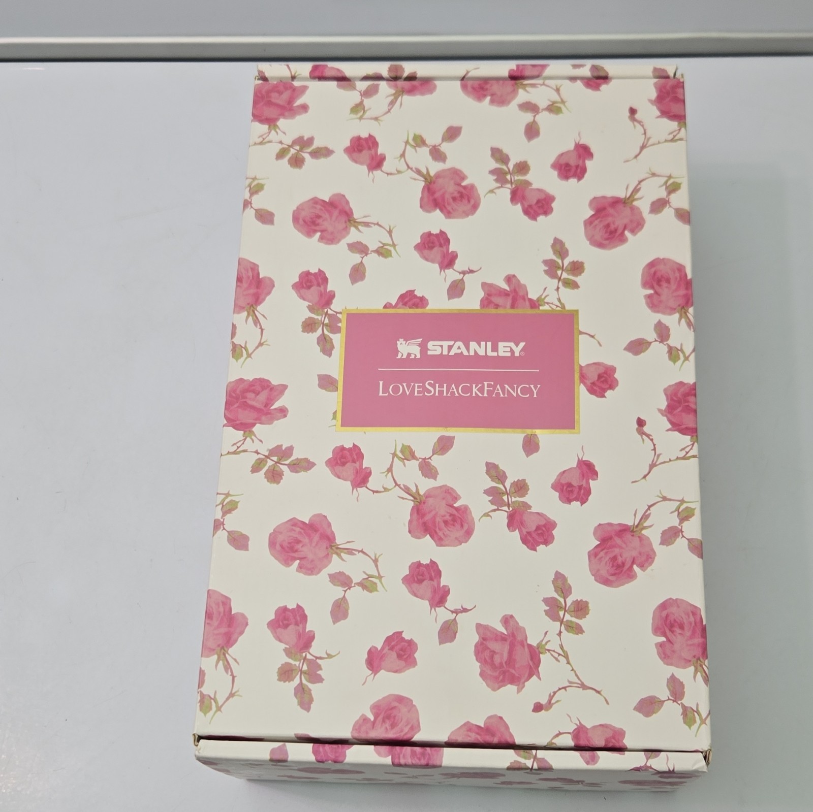 Stanley x LoveShackFancy Flowstate Quencher H2.0 40 oz Floral Tumbler Straw Stanley x LoveShackFancy Flowstate Quencher H2.0 40 oz Floral Tumbler Straw