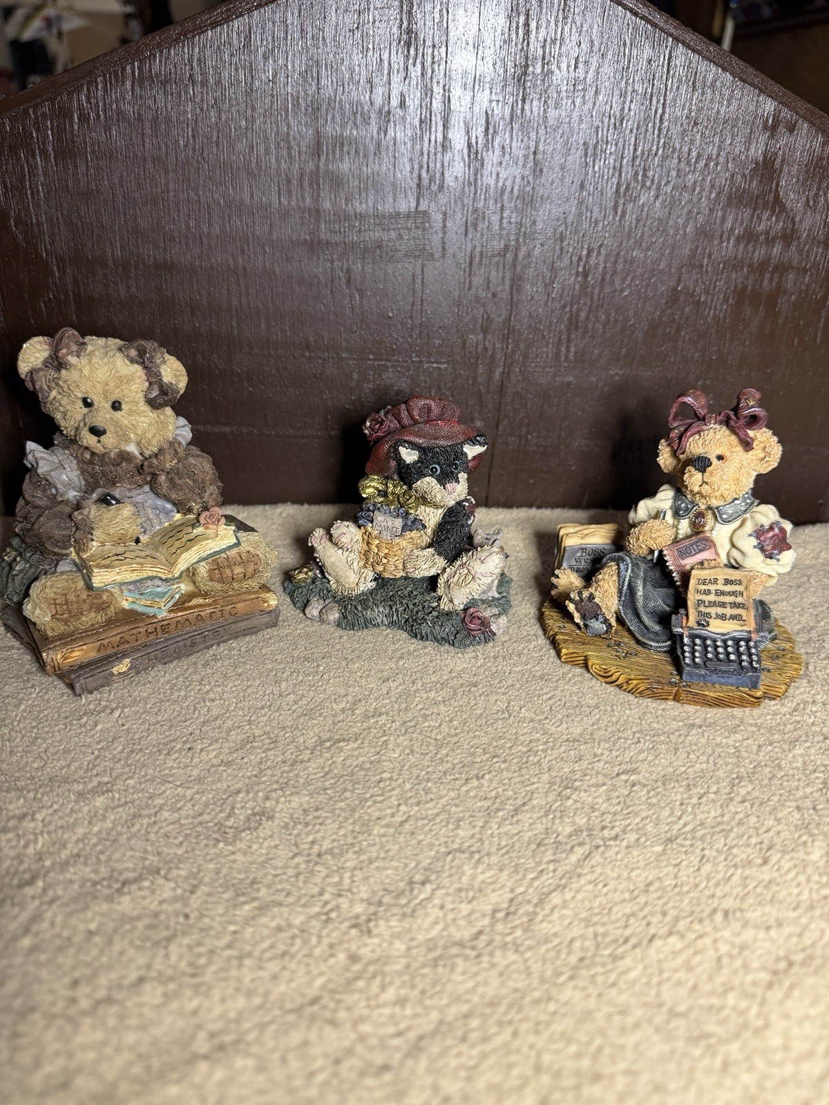 Boyd’s Bears Bundle. Adorable Collection. Preowned. All In Excellent Shape Boyd’s Bears Bundle. Adorable Collection. Preowned. All In Excellent Shape