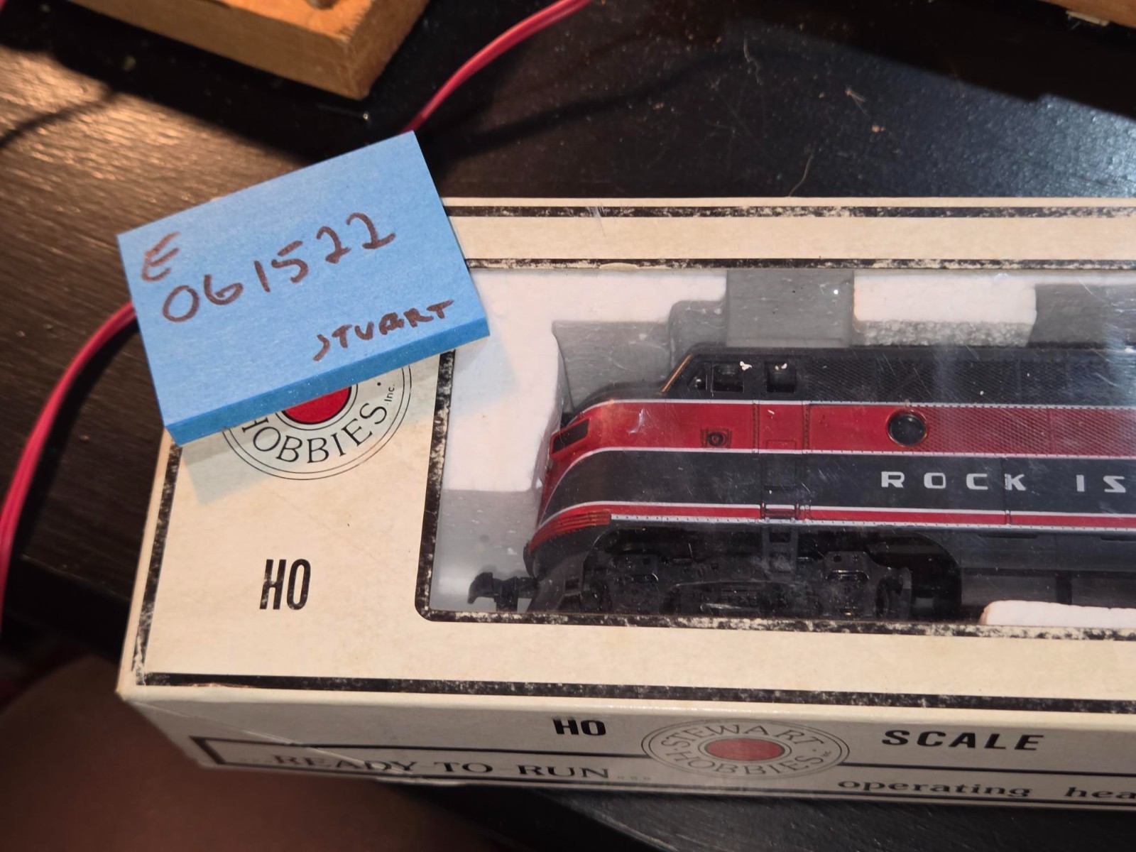 STUART, ROCK ISLAND F7 DIESEL, NOS, RUNS PERFECT - SEE VIDEO, HO GUAGE