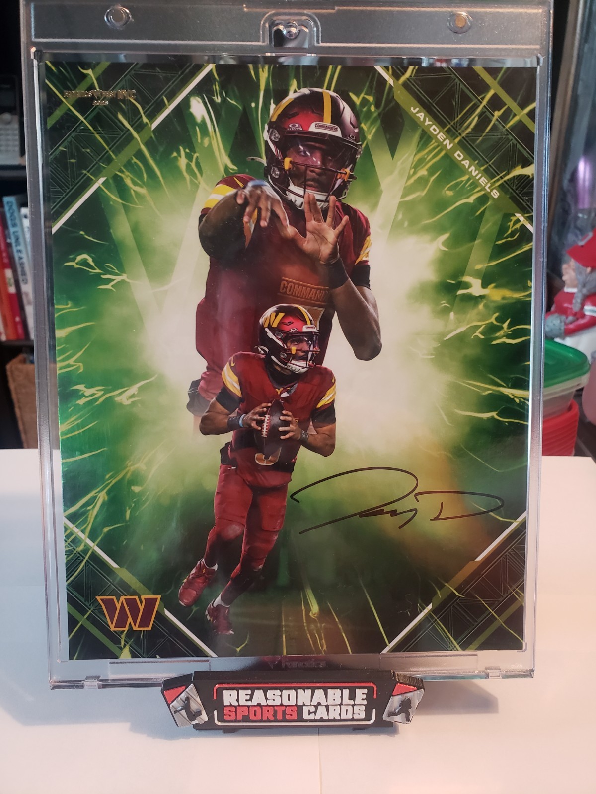 2026 FANATICS FEST NYC JAYDEN DANIELS  8x10 AUTOGRAPH WASHINGTON COMMANDERS LSU