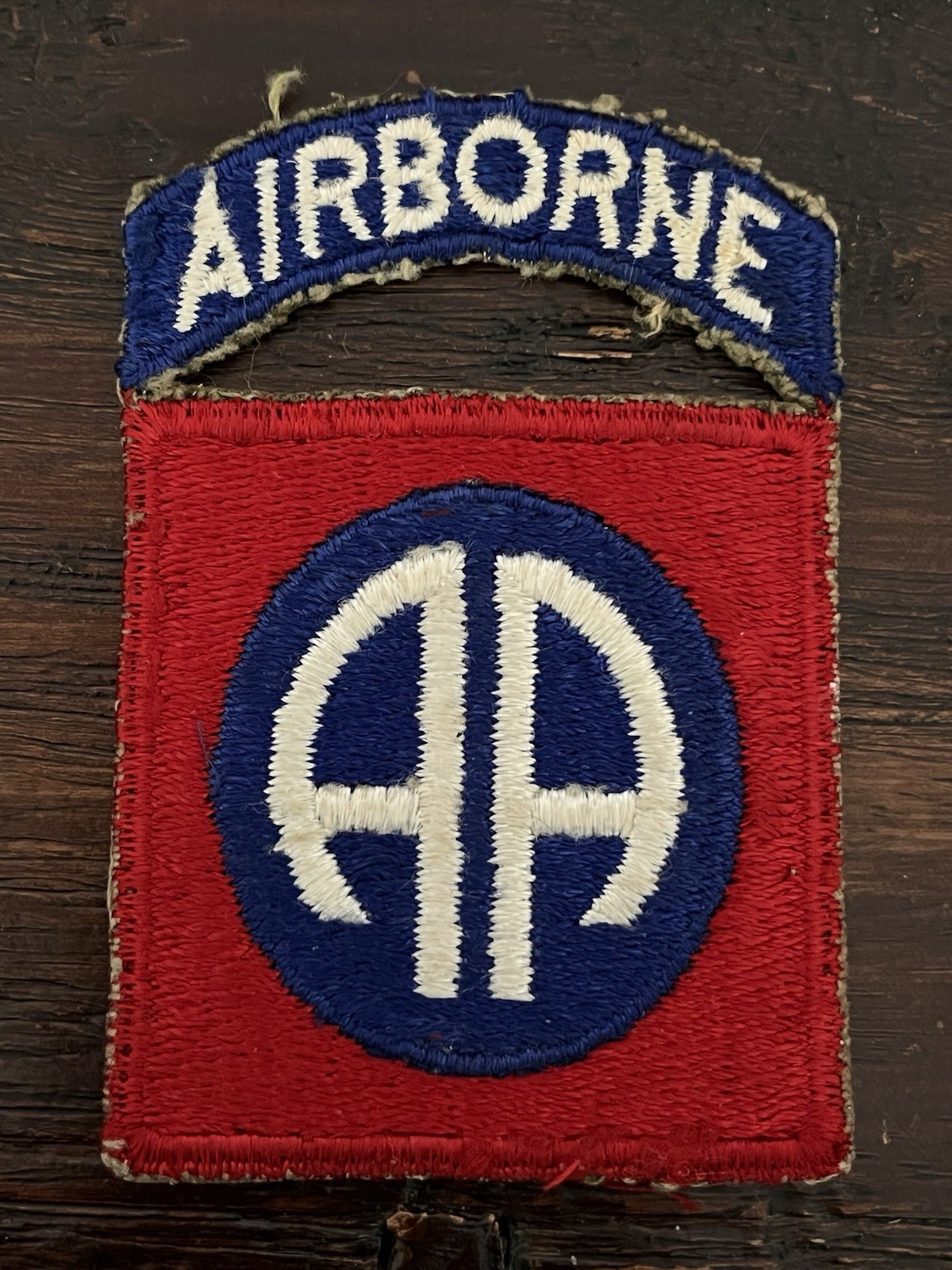 ORIGINAL PERIOD WWII WW2 US ARMY 82ND AIRBORNE PARATROOPER DIVISION PATCH FE CE ORIGINAL PERIOD WWII WW2 US ARMY 82ND AIRBORNE PARATROOPER DIVISION PATCH FE CE