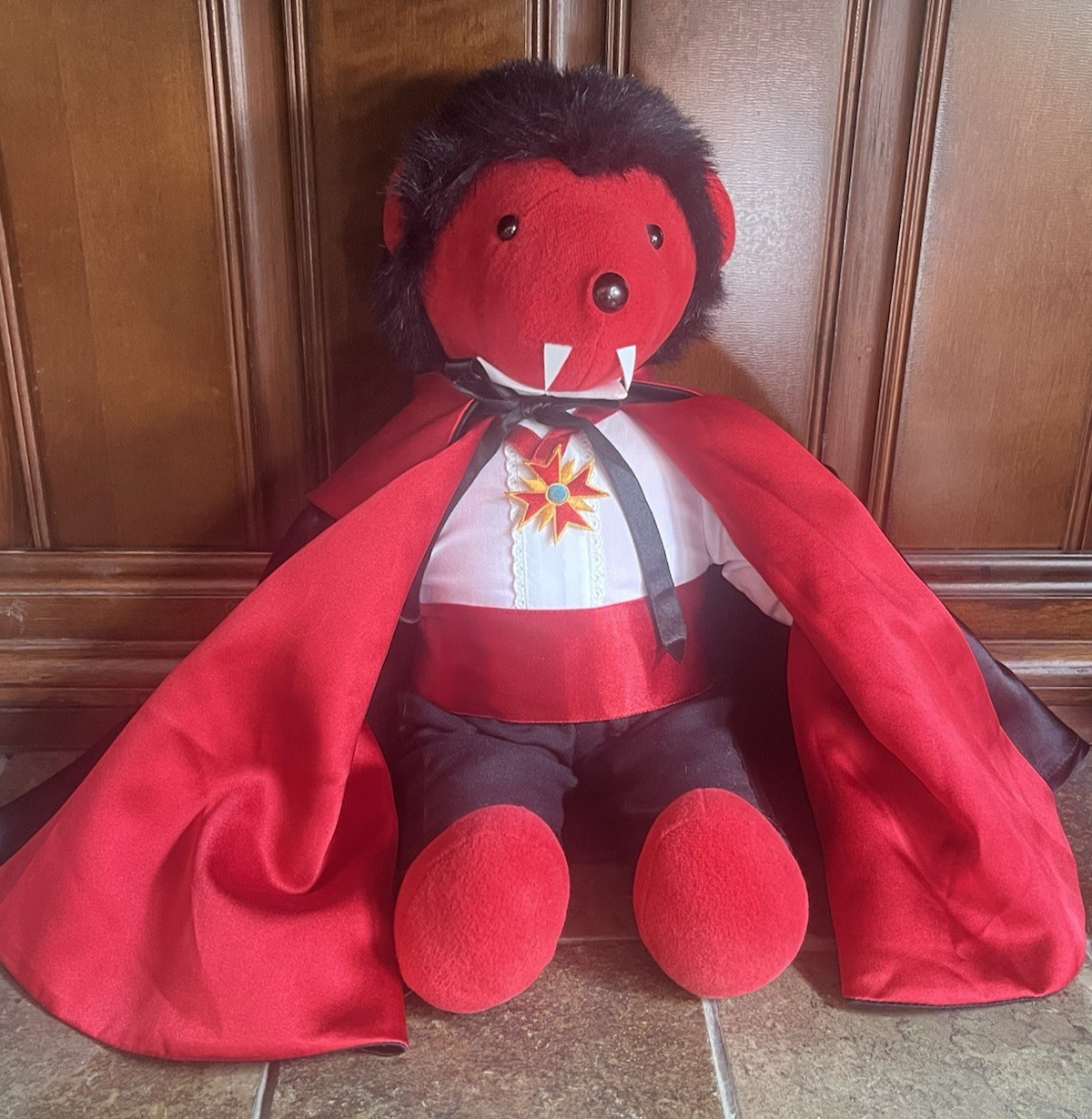 Vtg 1986 Plush Count Bearcula Vampire Bear Cape Halloween Decor Red Black Scary