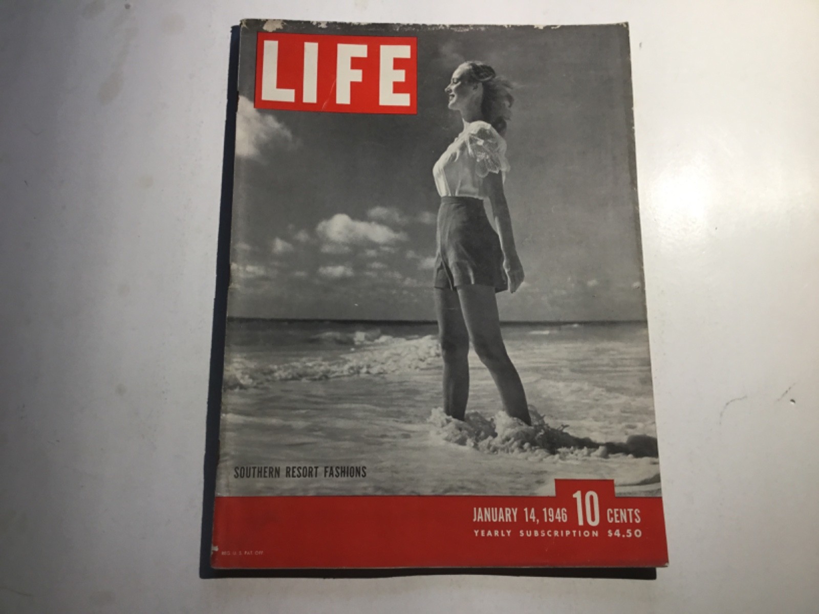 LIFE MAGAZINE.  January 14, 1946.  Southern Resort Fashions.  Vintage.