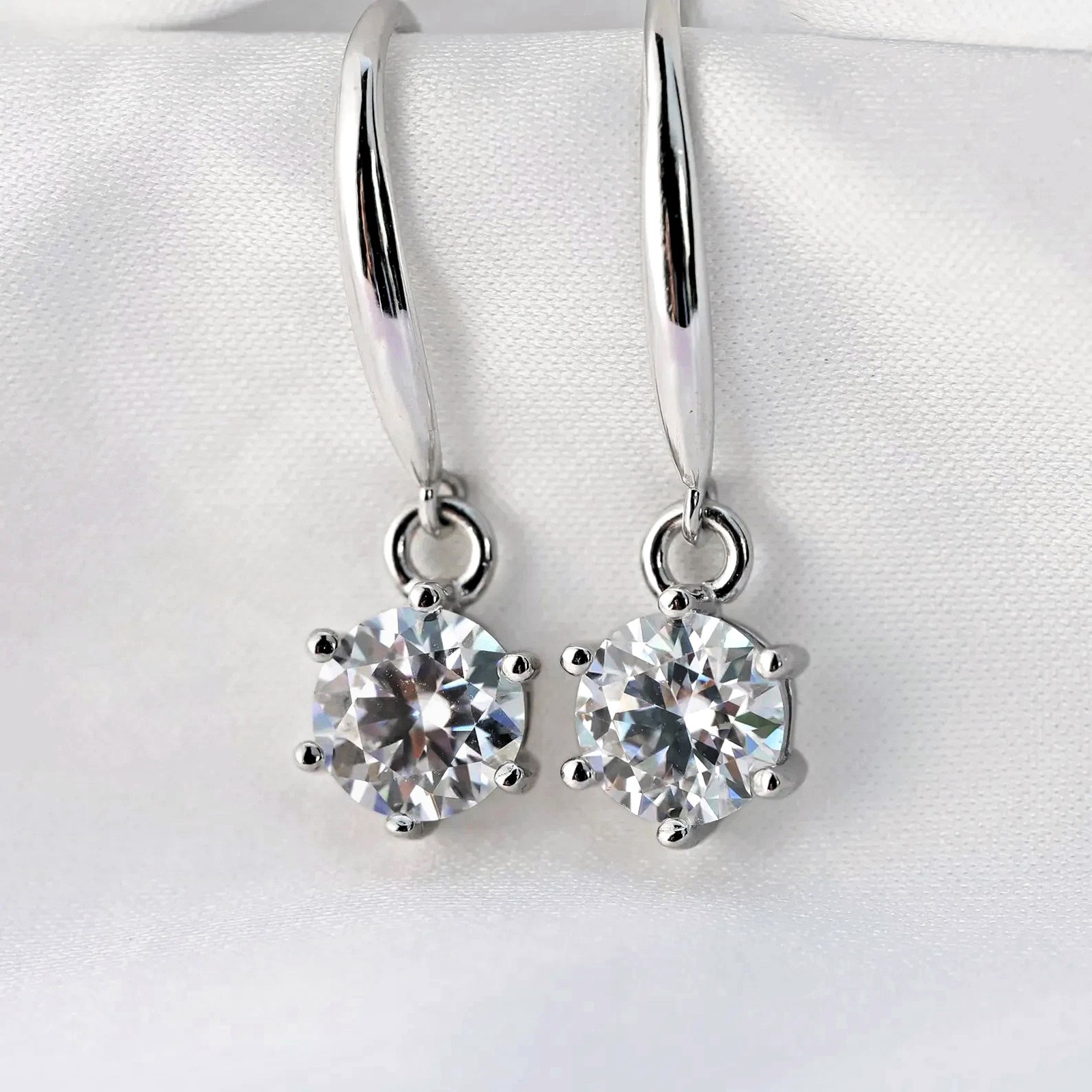 Certified White Diamond 4.50Ct. Round Shape Earring In 925 Silver - Tariffs Free