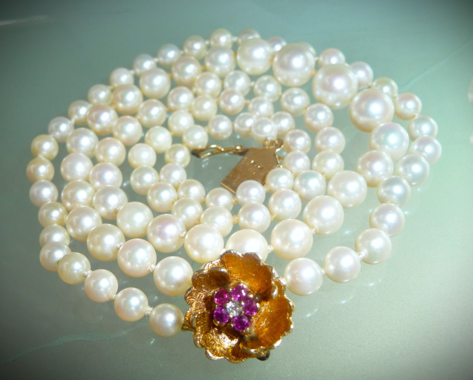 GORGEOUS VINTAGE 14K RUBY DIAMOND FLOWER GRADUATED 24\'\' AKOYA PEARL NECKLACE