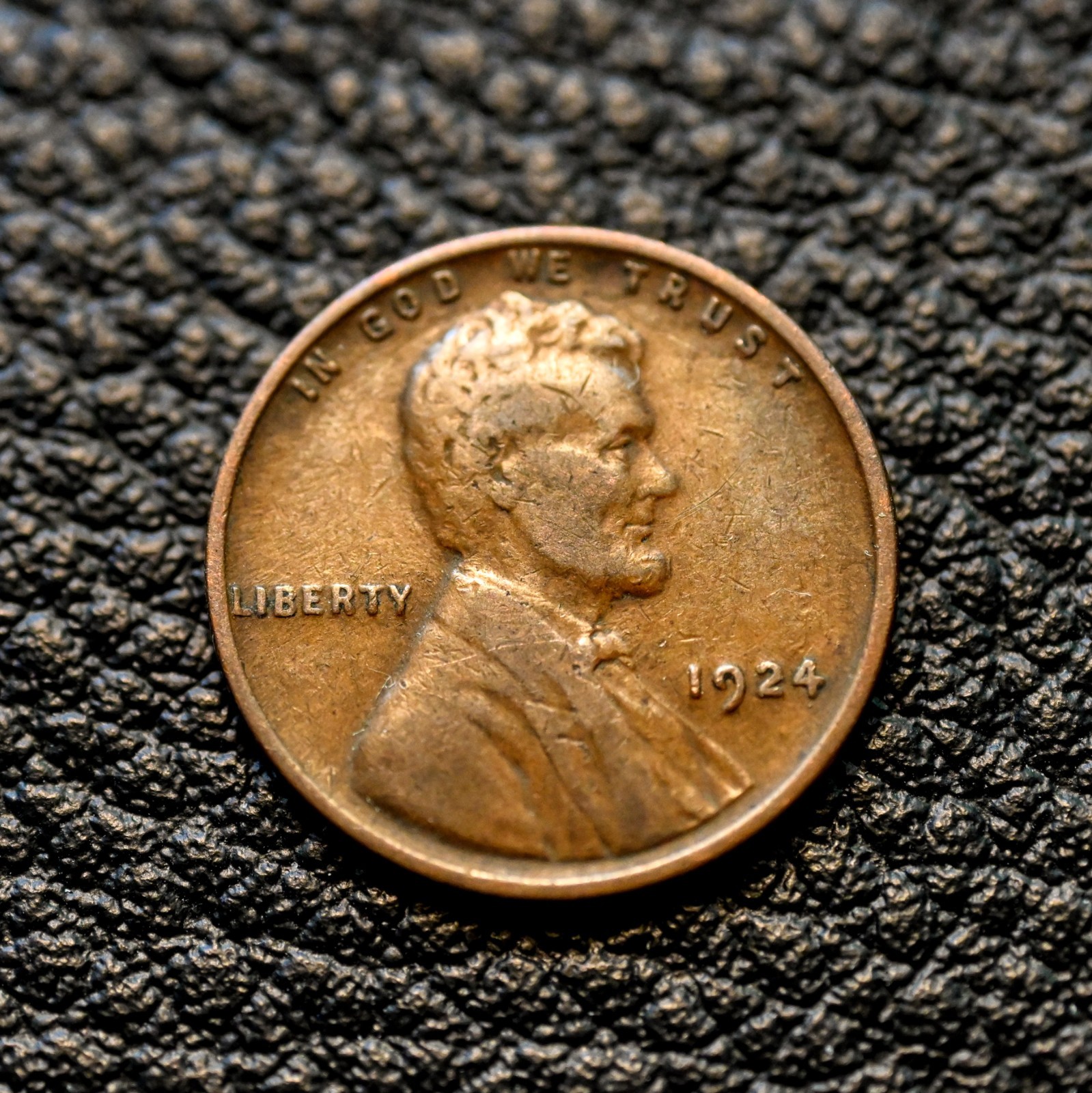 1924-P Lincoln Cent ~ VERY FINE (VF) Condition ~ COMBINED SHIPPING