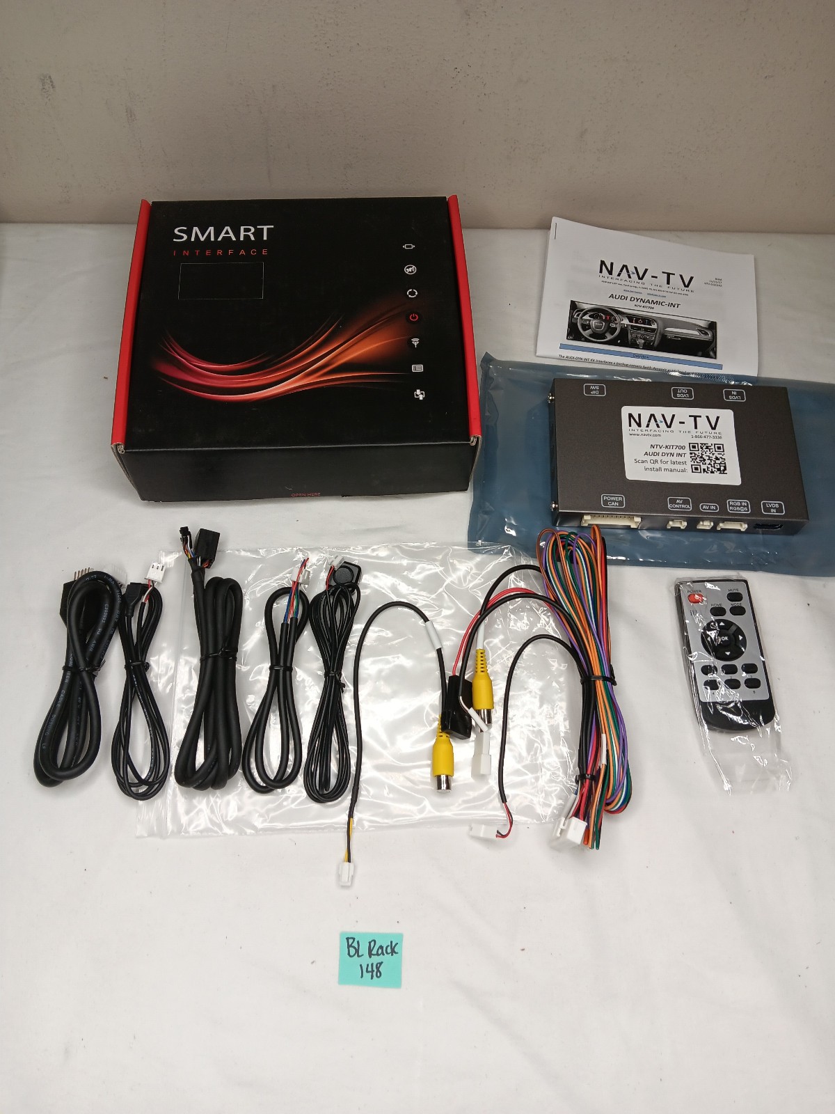 NAV-TV AUDI DYNAMIC-INT. KIT NTV-KIT700 For Backup Camera w/ Dynamic Guidelines NAV-TV AUDI DYNAMIC-INT. KIT NTV-KIT700 For Backup Camera w/ Dynamic Guidelines