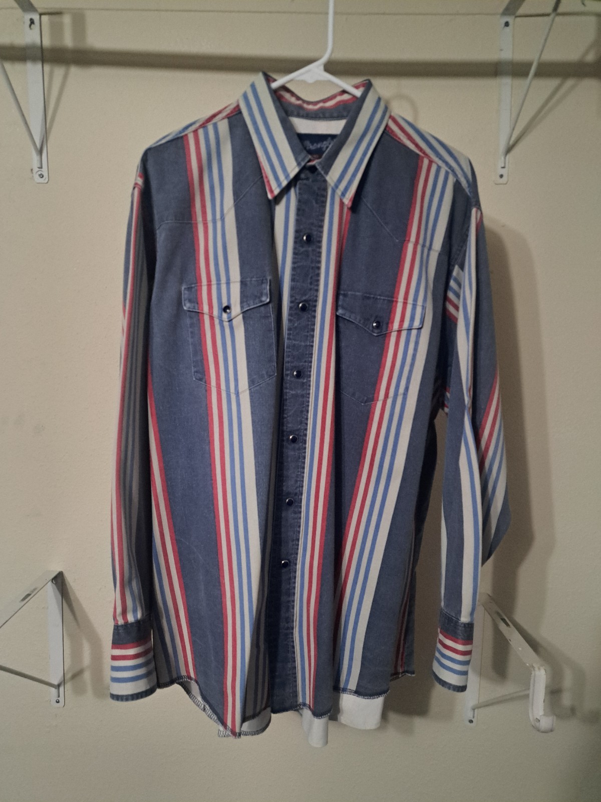 17 1/2×35 Vintage Wrangler Brushpopper Mens Western Pearl Snap Shirt Long Tails