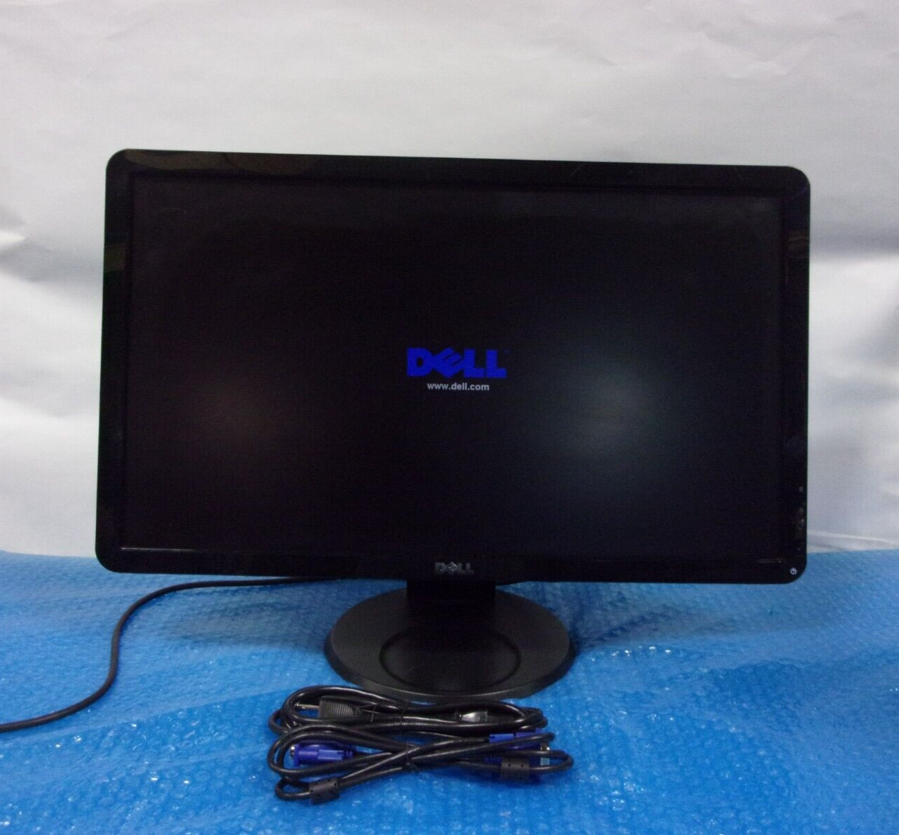 Dell  24\