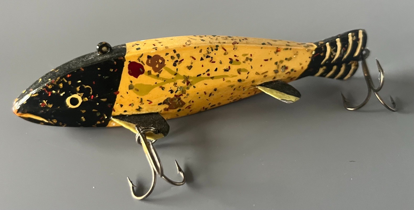 VINTAGE ELY, MINNESOTA  ~ CHEATER FISH SPEARING DECOY~ FOLK ART FISHING LURE