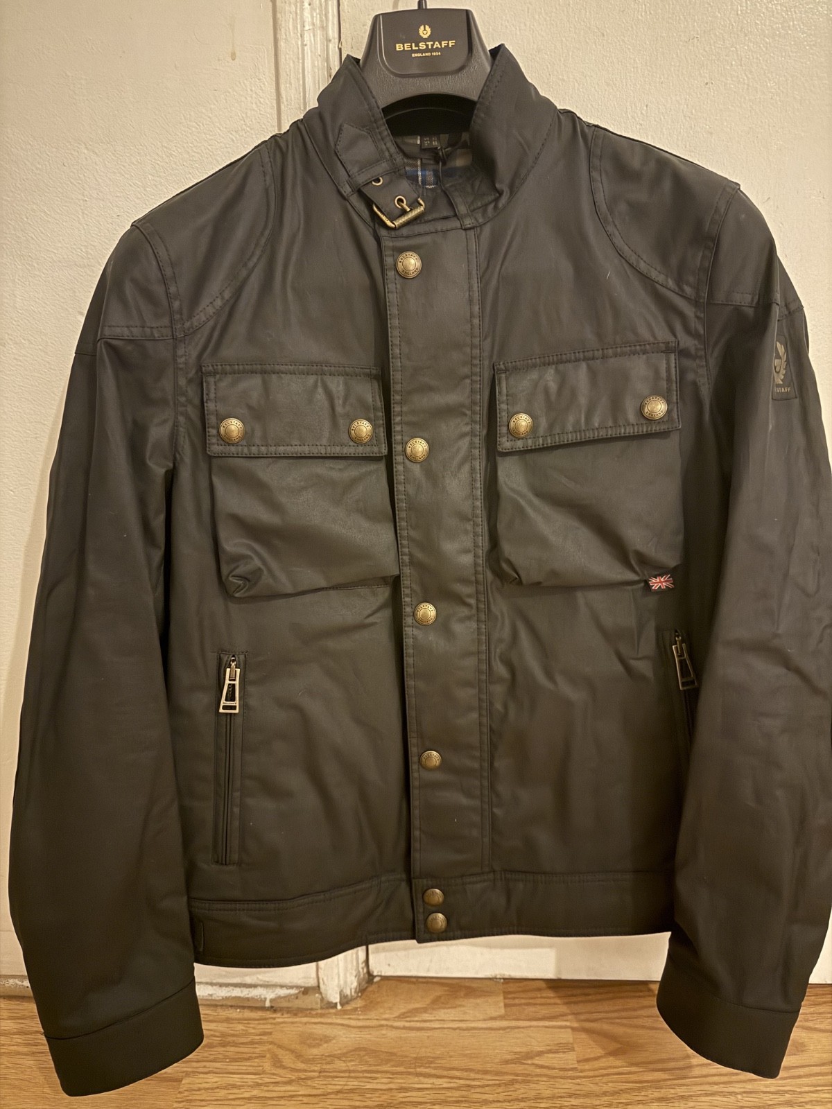 BELSTAFF RACEMASTER JACKET - DARK NAVY SIZE US 40 Iconic Waxed Cotton Jacket BELSTAFF RACEMASTER JACKET - DARK NAVY SIZE US 40 Iconic Waxed Cotton Jacket
