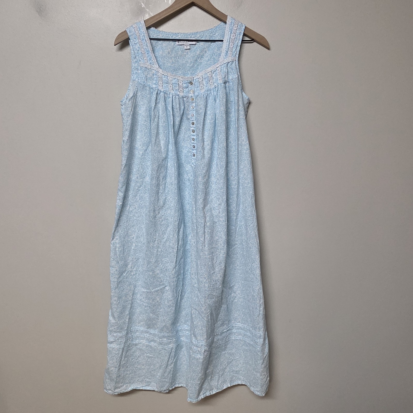 Eileen West Women\'s Blue Floral 100% Cotton Sleeveless Nightgown Dress Sz Small Eileen West Women\'s Blue Floral 100% Cotton Sleeveless Nightgown Dress Sz Small