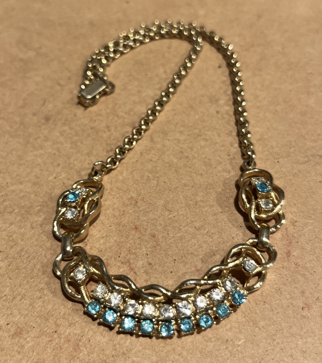 VTG Unmarked Gold Tone Necklace 12”  & Earrings Blue Rhinestones D13(5)