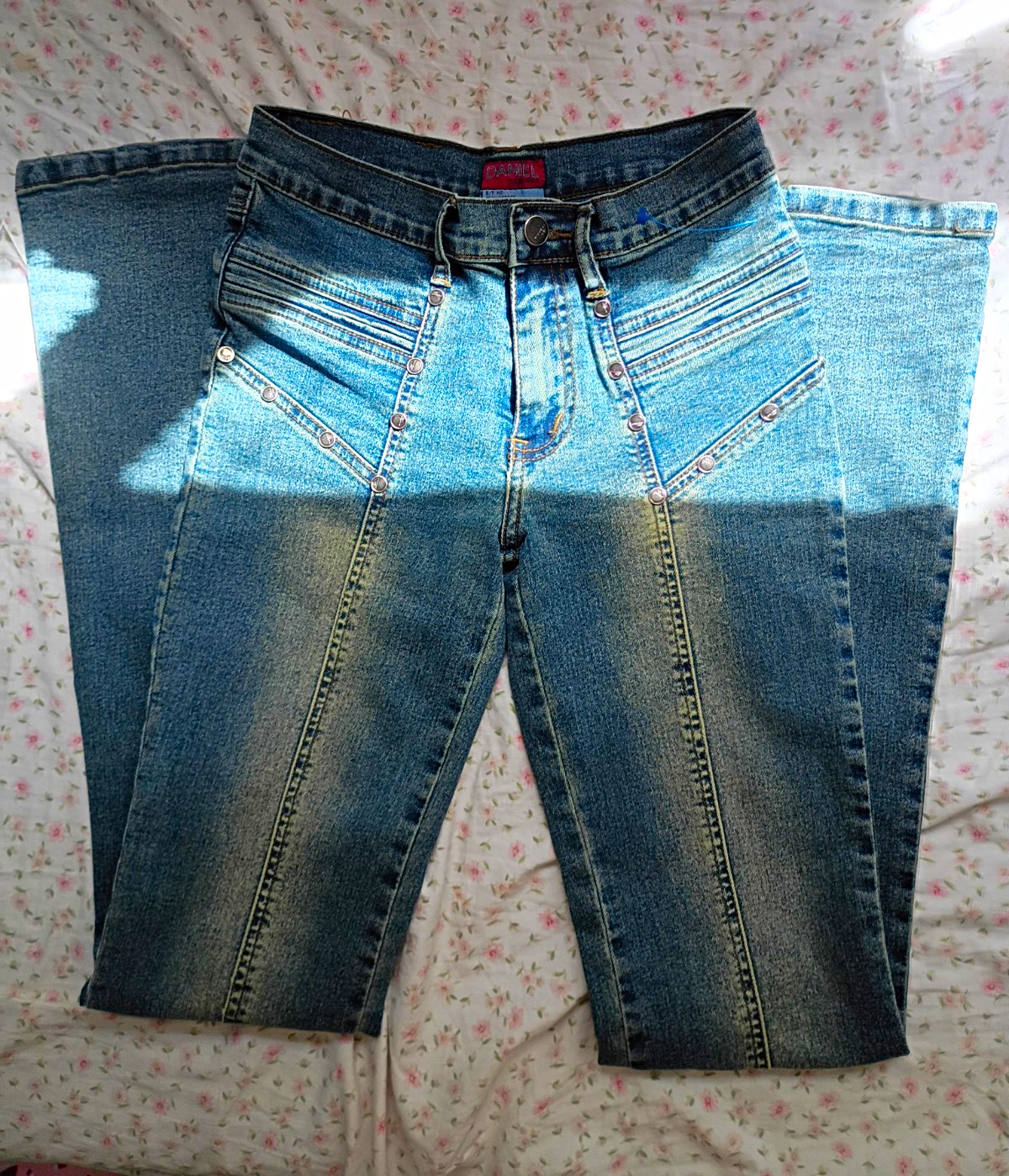 *Y2K* Daniel Jeans USA Yellow Blue Embellished Bootcut Jeans SZ 3 (W25 L30)