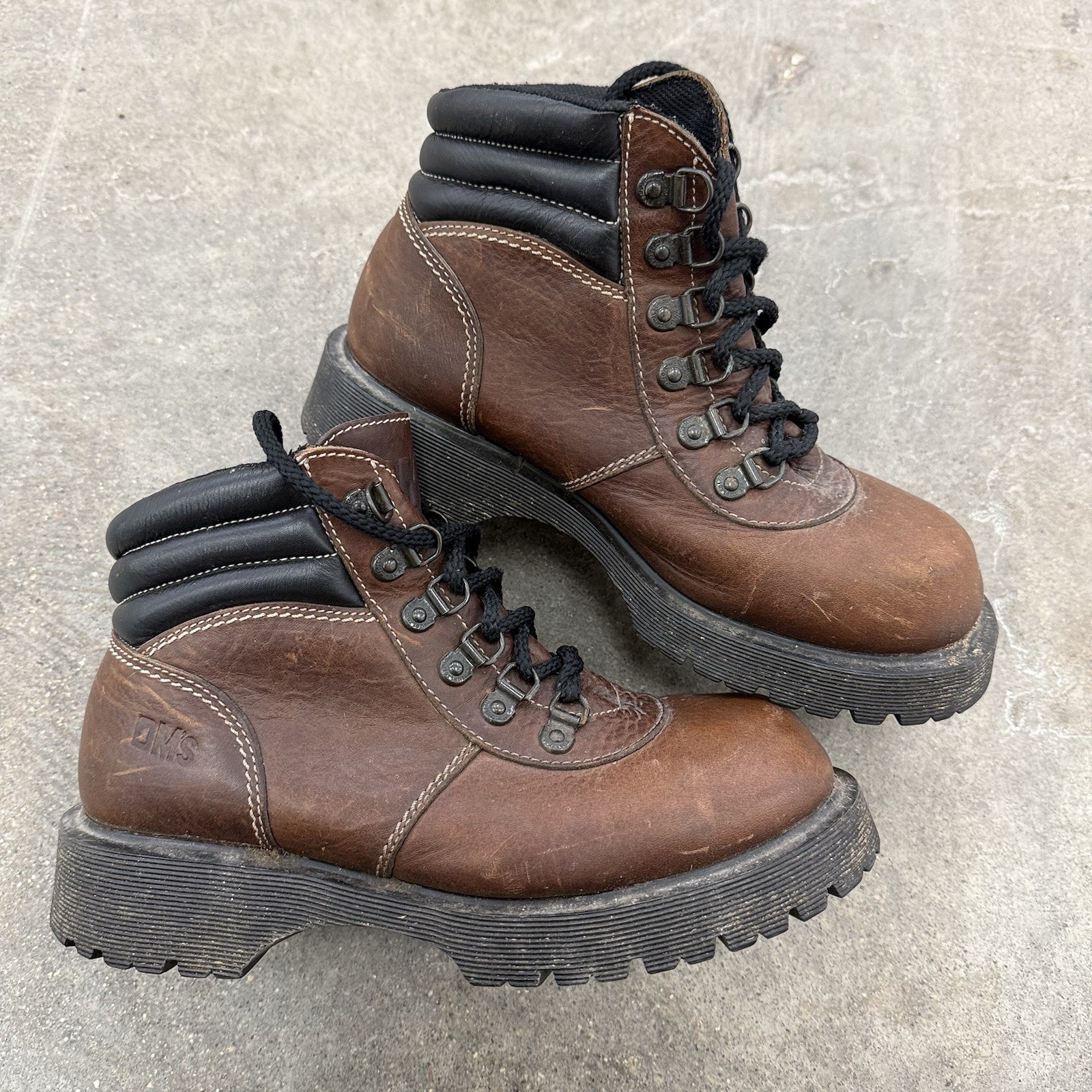Vintage Dr. Doc Martens 8731 England Leather Boots  /Hikers Mens 7 (US SIZE 8)