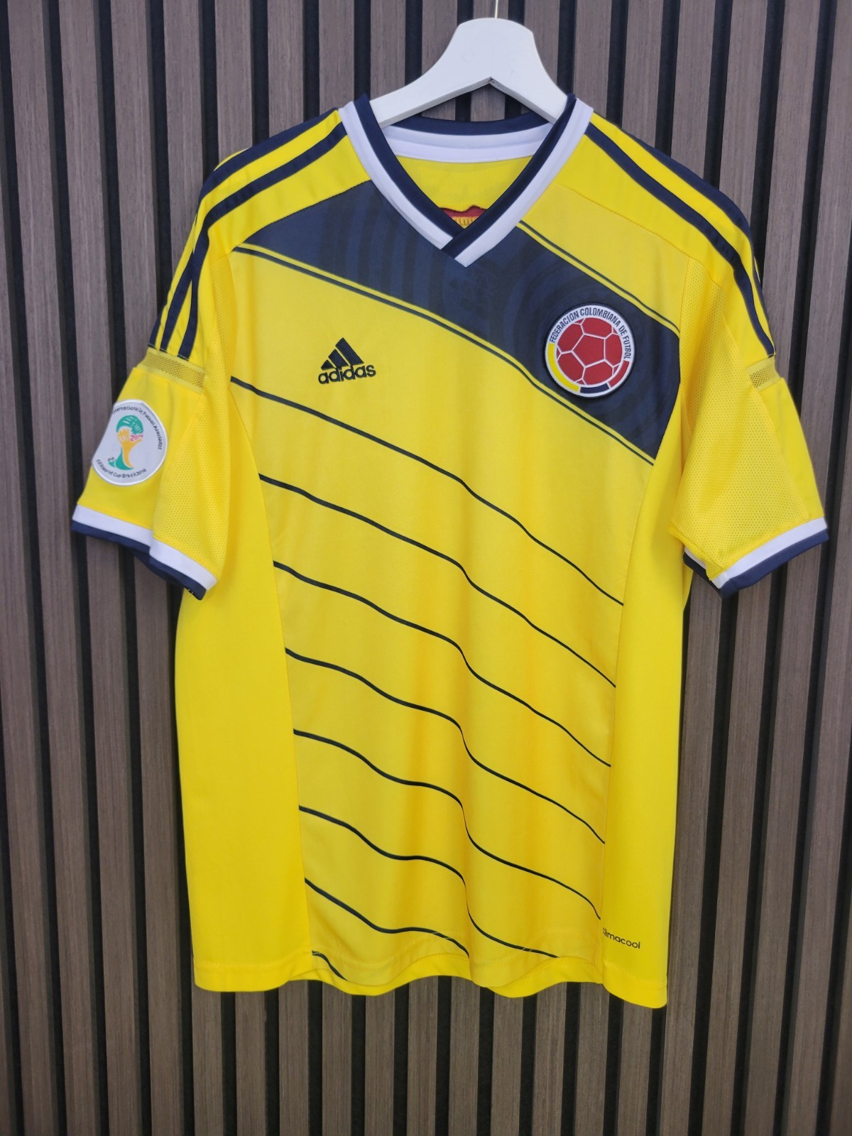 Authentic Adidas Colombia 2014 Soccer Jersey with World Cup Patch Size S G85387 Authentic Adidas Colombia 2014 Soccer Jersey with World Cup Patch Size S G85387