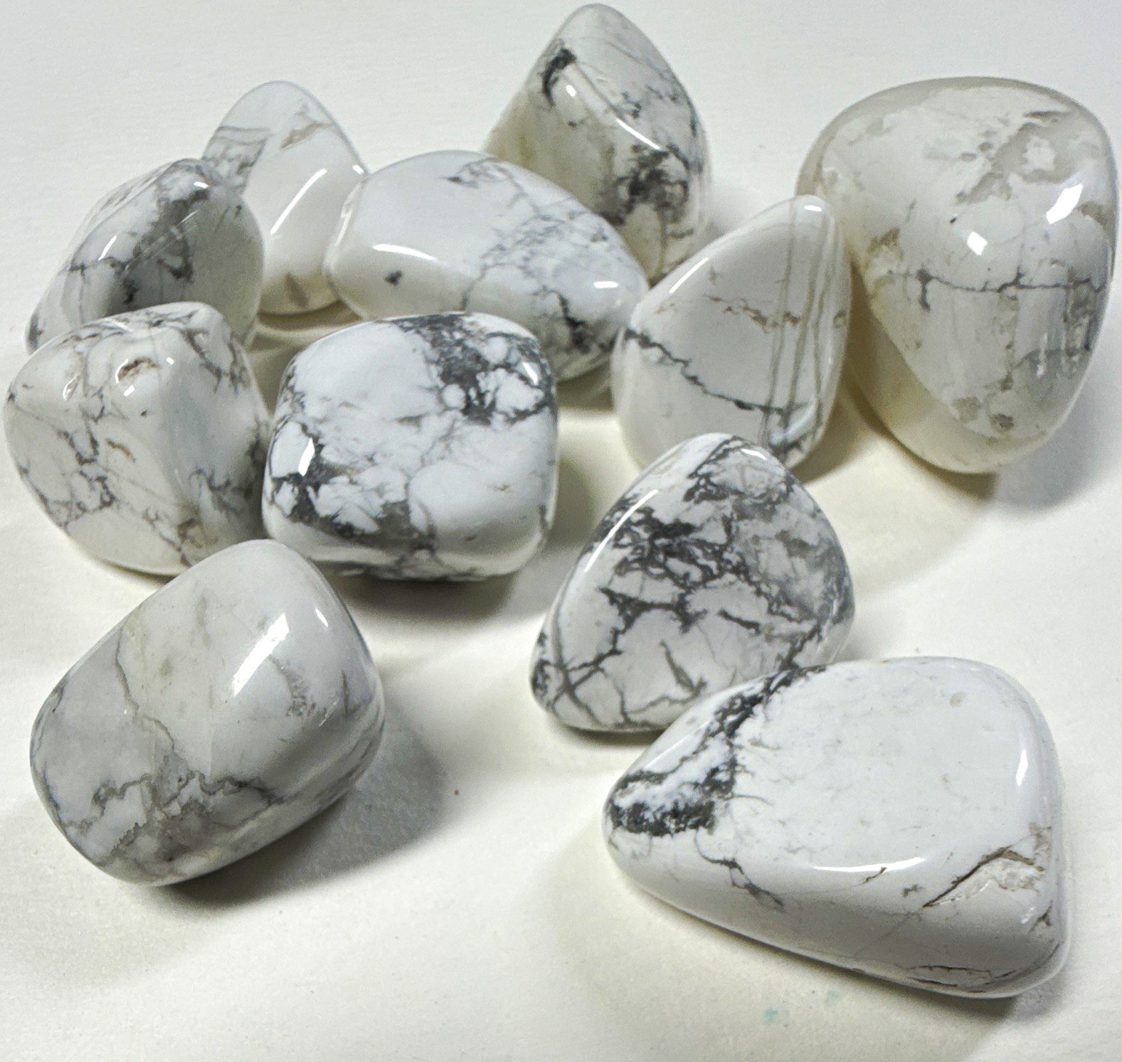 Natural White Howlite Tumbled Stones – 3.5 oz Lot