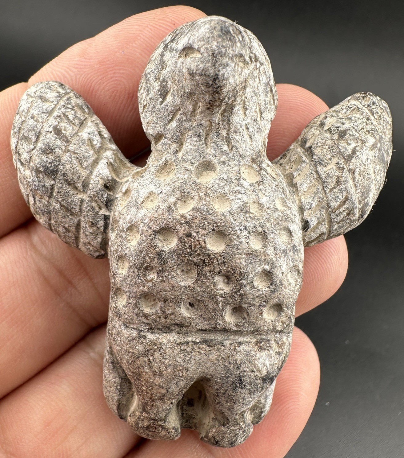 Near Eastern Bactrian Chlorite Stone Amulet Eagle Sculpture Pendant
