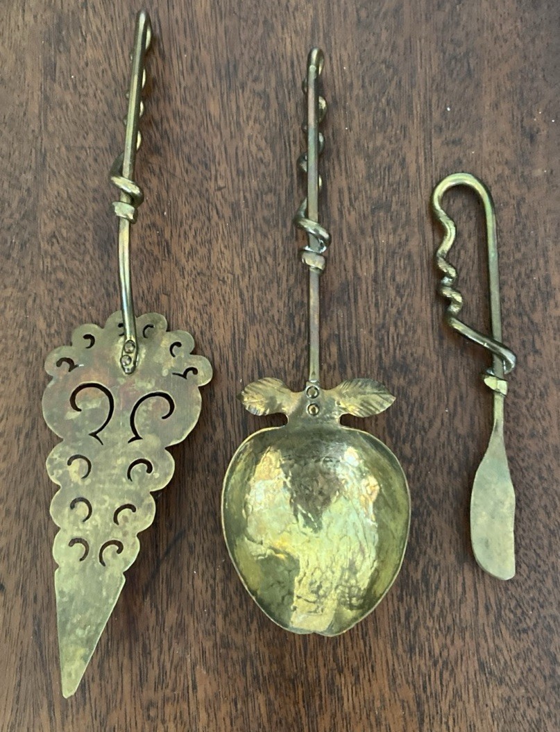 VTG Hand Forged Brass Pie Server, Strawberry Server, Butter Twisted Wire Handles