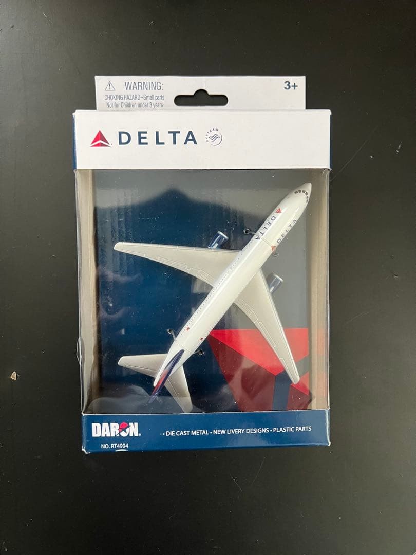 Daron Delta Airlines Airplane Model RT4994