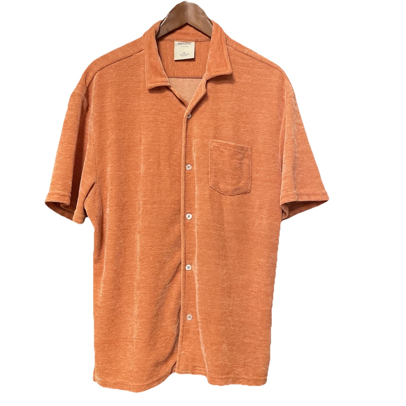 “Massive Luxury” Brand Button Up Shirt Mens XL Orange Short Sleeve Chenille