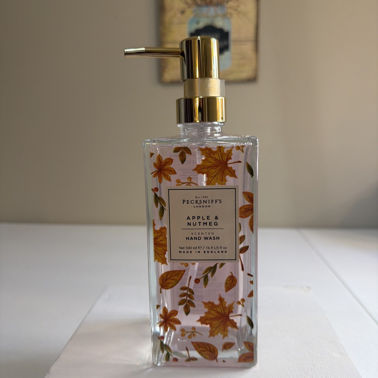 Pecksniff’s England Apple & Nutmeg Scented Hand Wash. 16.9 oz. New.