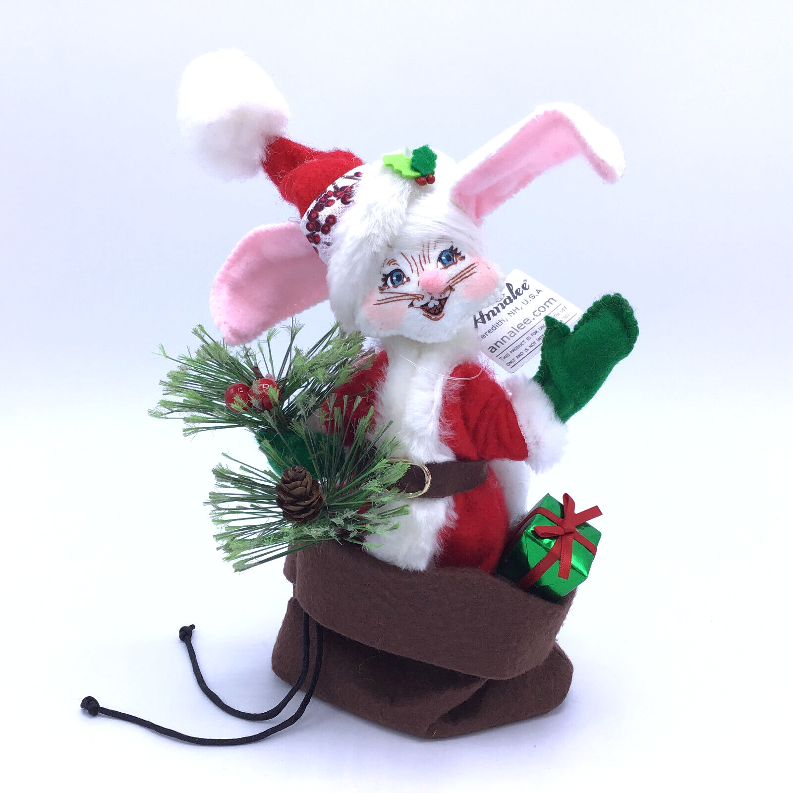 Annalee 2017 Winter Berry Bunny 6\