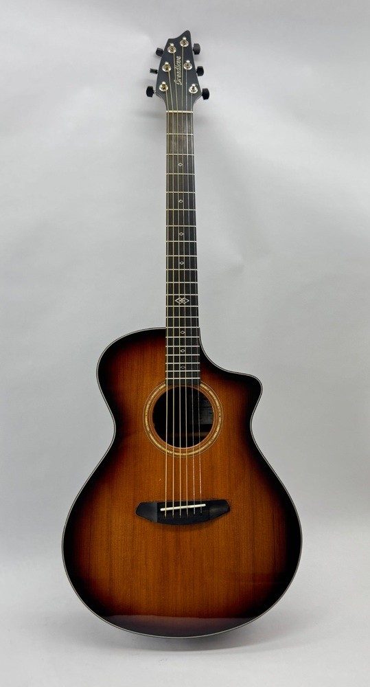 Breedlove Premier Concert Edgeburst CE Acoustic/Electric Guitar (Please Read)