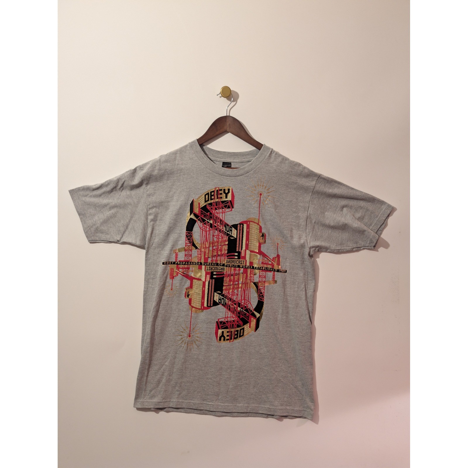 Obey T-Shirt Mens Large Gray Excellent Graphic Propaganda Bureau Streetwear Tee