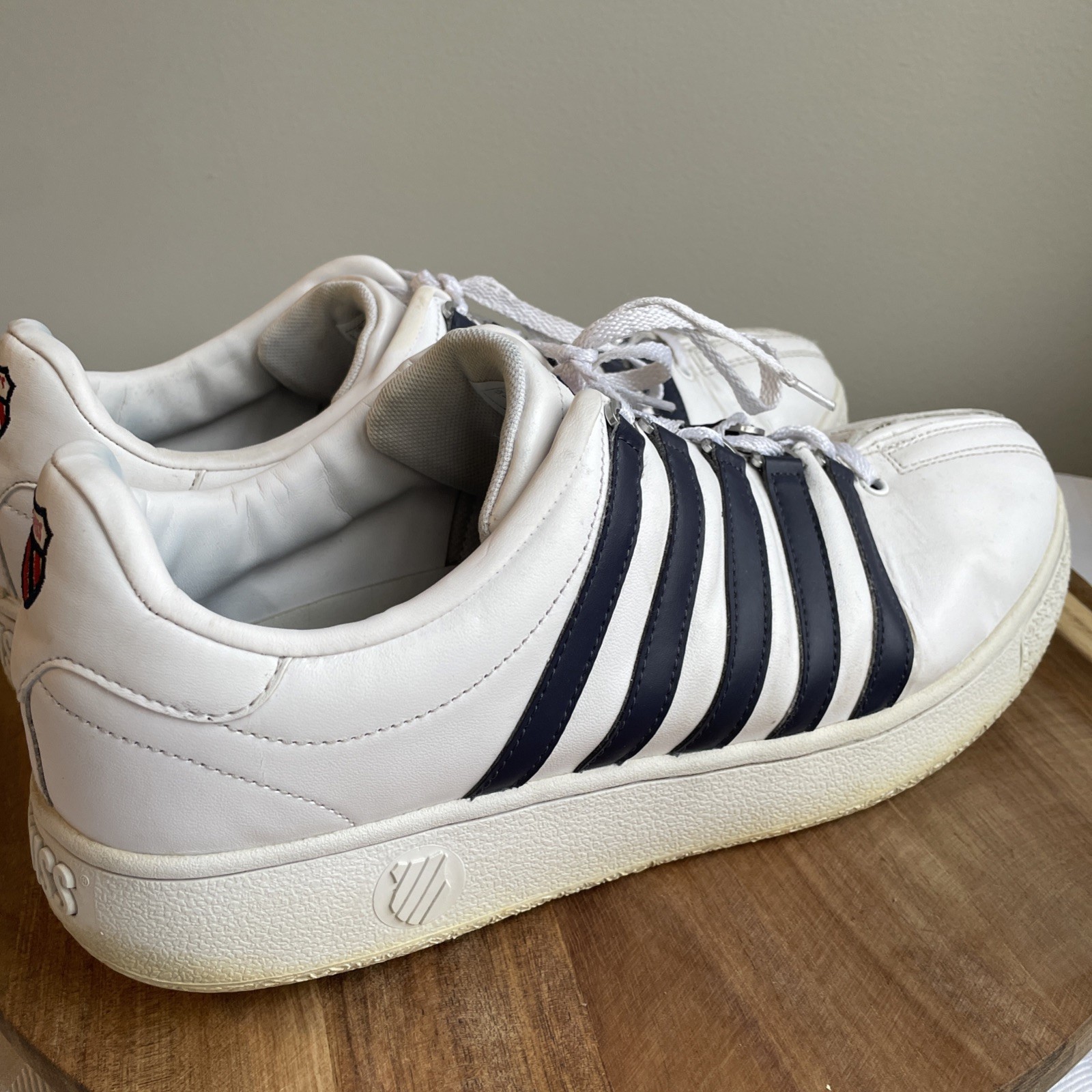 K-Swiss Classic Leather Tennis Shoes Sneakers White Black Stripe Men’s US Sz. 12