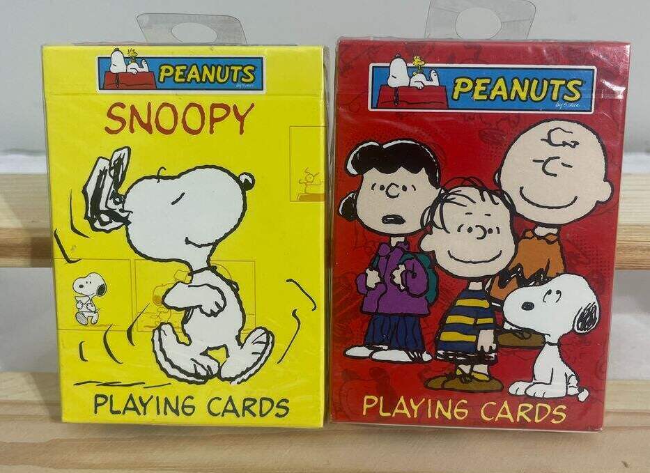 VTG PEANUTS SNOOPY PLAYING CARD DECKS FACTORY SEALED HOYLE 2 PACKS