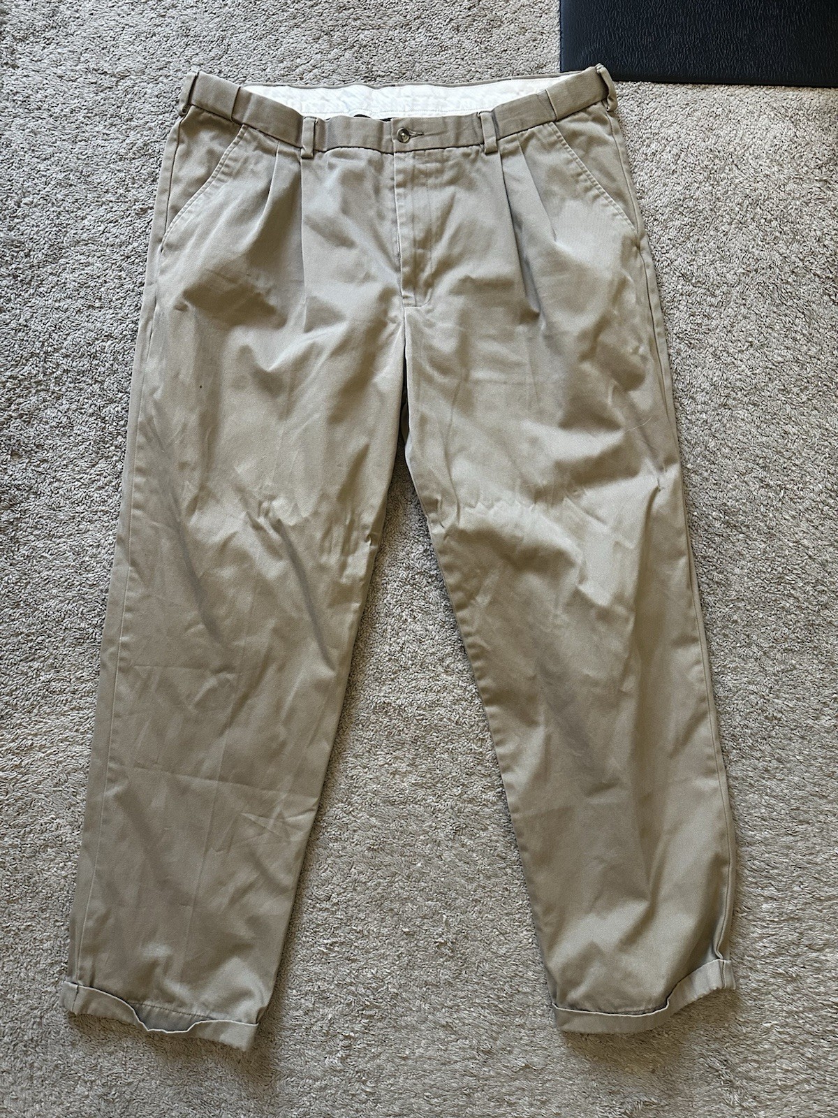 George Men’s Pleated Front Solid Beige Khaki Docker Pants Regular 2XL 40W