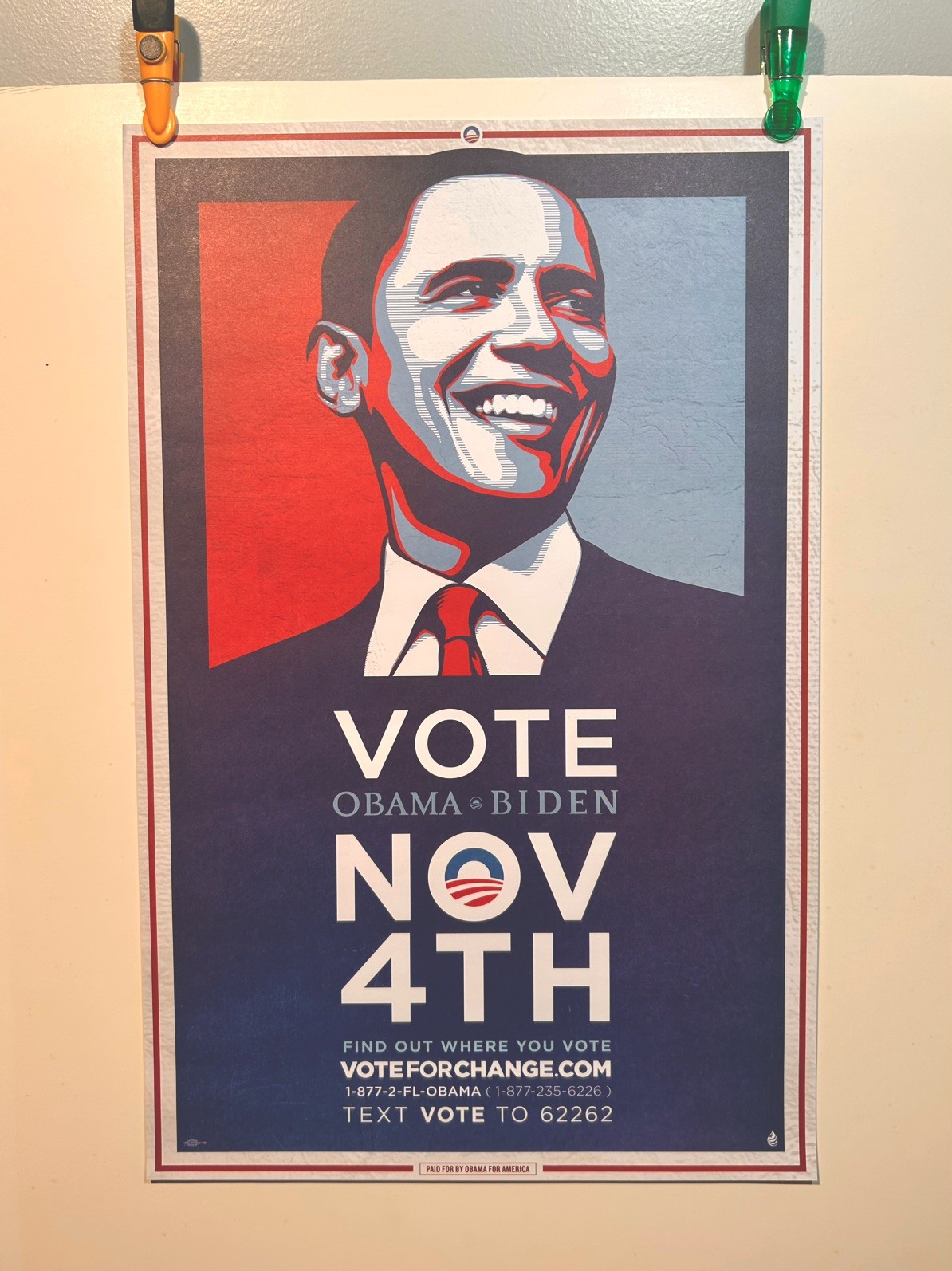 AUTHENTIC NEW 2008 OBAMA VOTE campaign poster Shepard Fairey OBEY - stored FLAT
