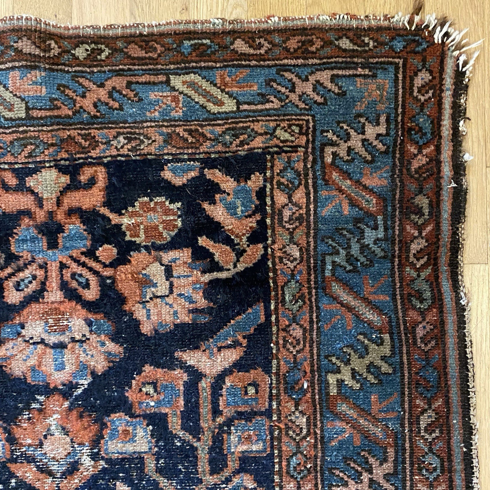 Vintage Rug 2' 9 x 3' 10 Blue Hand Knotted Oriental Rug