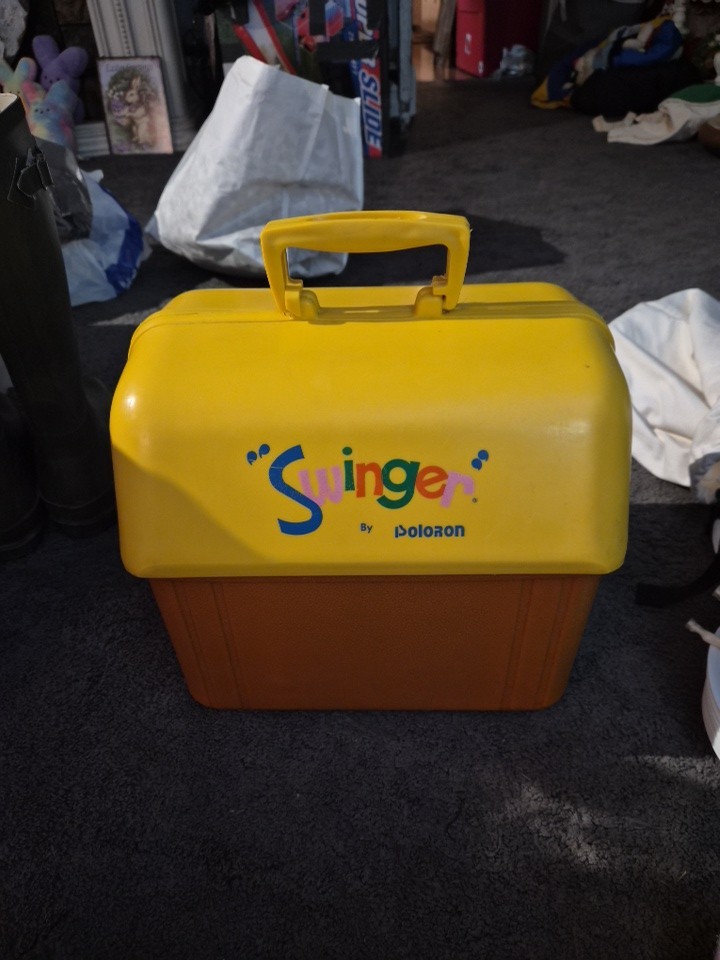 VINTAGE SWINGER COOLER ICE CHEST BY POLORON WITH SPLIT TOP LID ~ YELLOW & BROWN