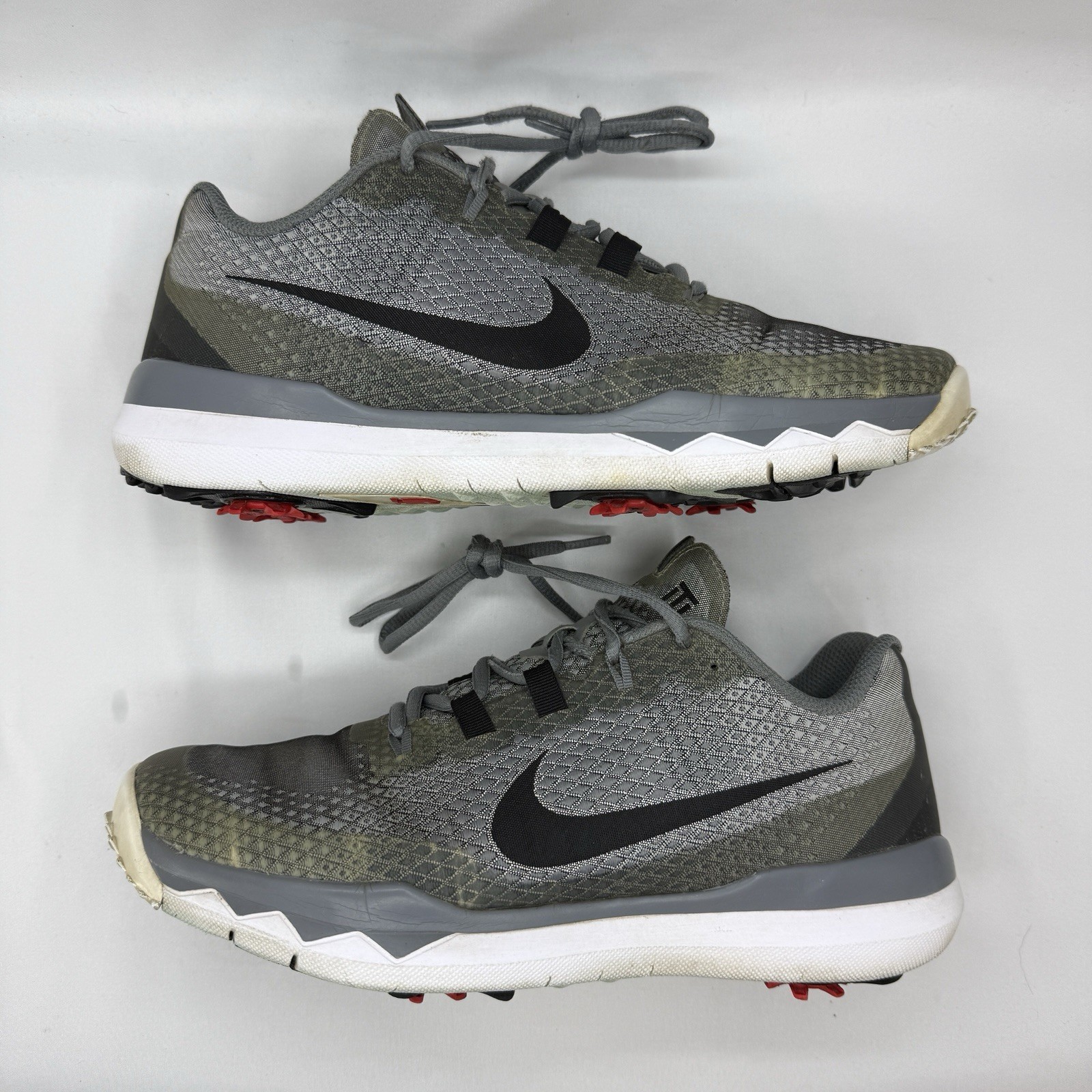 Size 9.5 - Nike TW \'15 Tiger Woods Metallic Silver