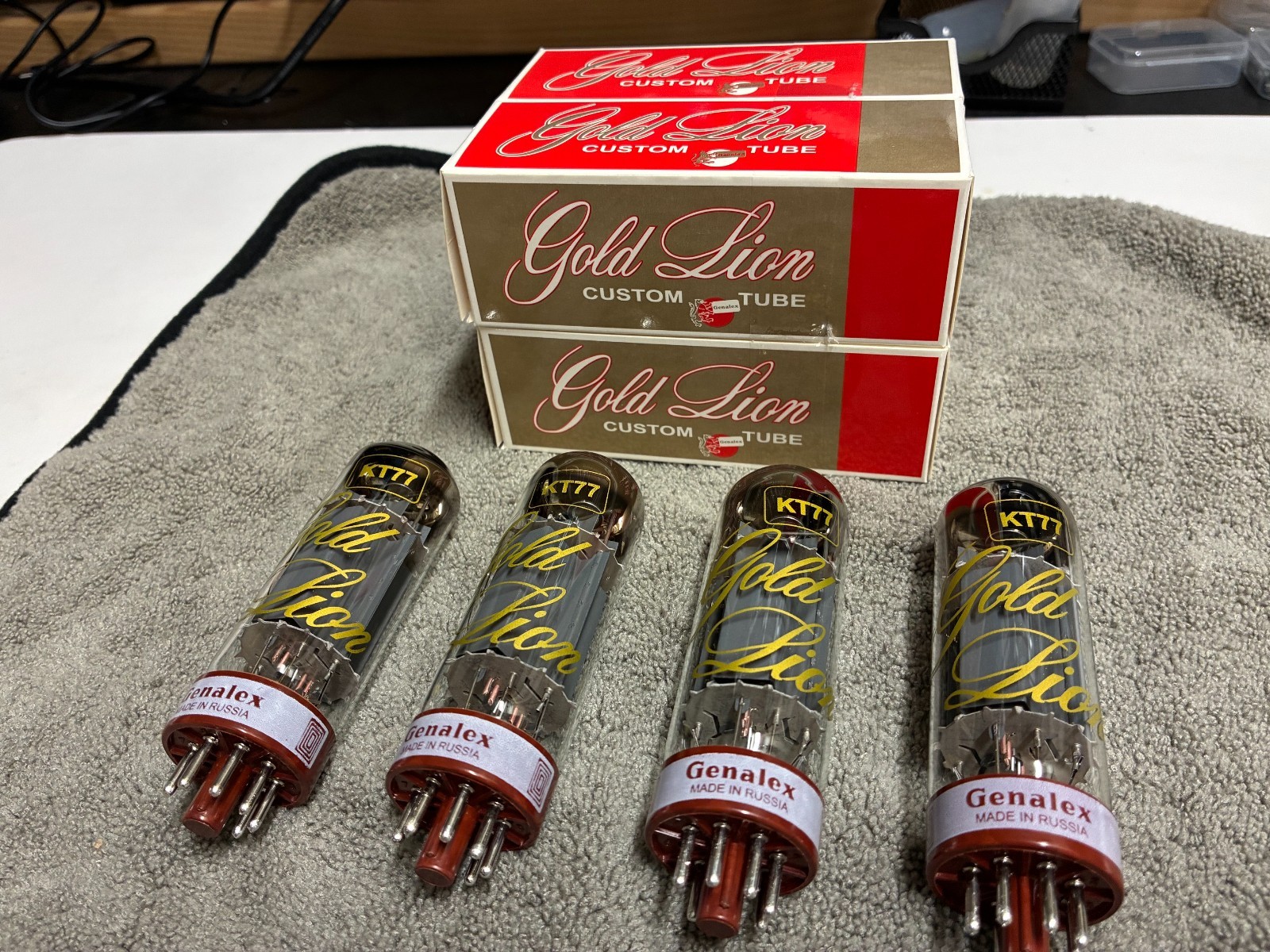 Genalex Gold Lion KT77 Power Vacuum Tube - 4PCS Matched Quad Set Genalex Gold Lion KT77 Power Vacuum Tube - 4PCS Matched Quad Set