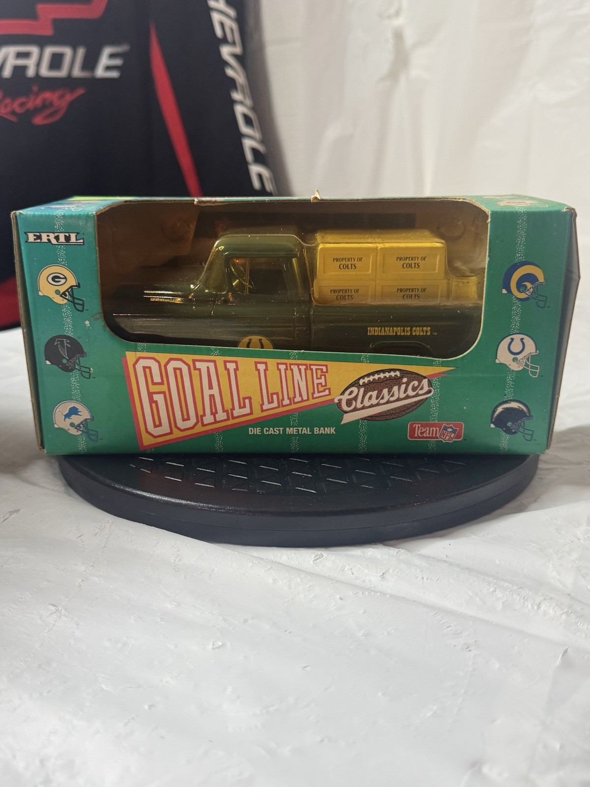1994 ERTL Goal Line Classics Indianapolis Colts Die Cast Metal Bank NIB NFL