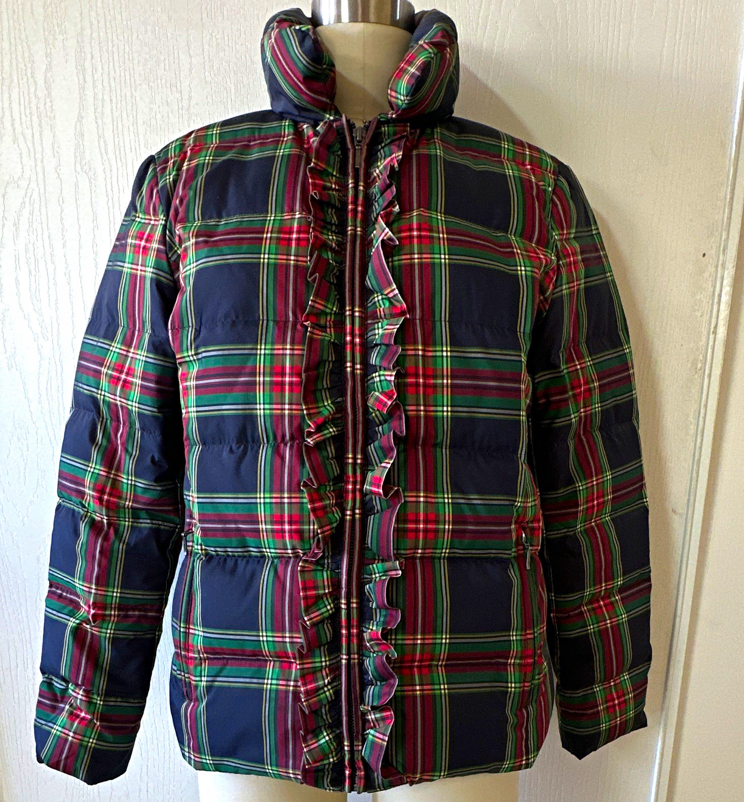 Talbots Women’s Plaid Short 80% DownPuffer Jacket Lightweight Full Zip Pockets M Talbots Women’s Plaid Short 80% DownPuffer Jacket Lightweight Full Zip Pockets M