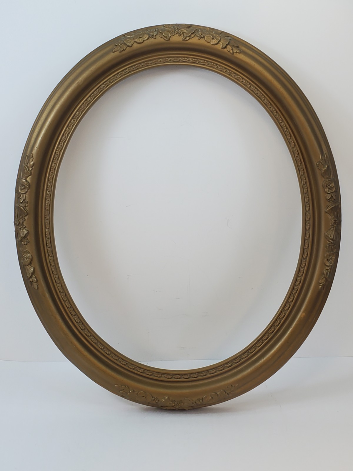 Vintage Homco MCM Ornate Gold-Tone Syroco Oval Frame Only Home Decor 