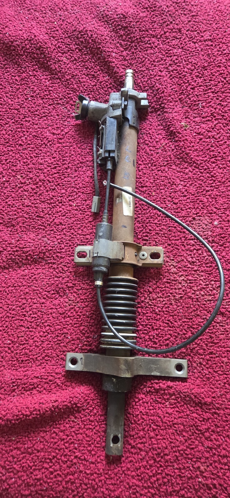 90-93 Mustang Hatchback Coupe Steering Column With Key 90-93 Mustang Hatchback Coupe Steering Column With Key