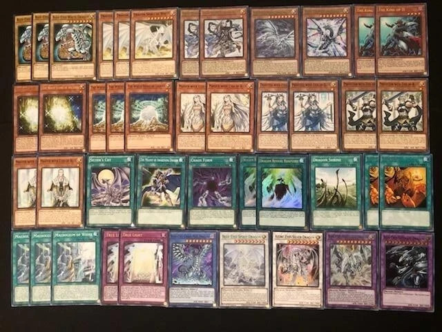 Yugioh Complete Competitive BLUE-EYES WHITE DRAGON DECK ALTERNAT **HOT** + Bonus