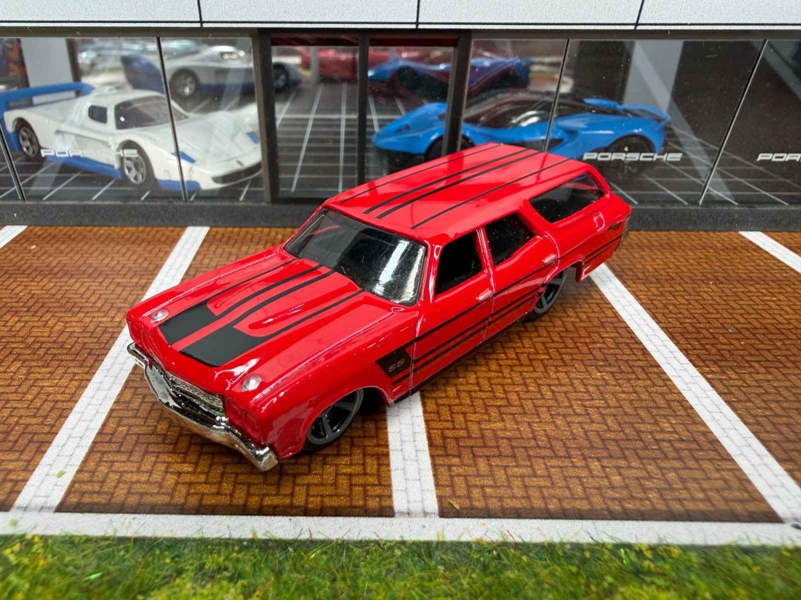 2022 Hot Wheels #111 HW Wagons 1/5 70 CHEVELLE SS WAGON Red w/Gray MC5 Spokes