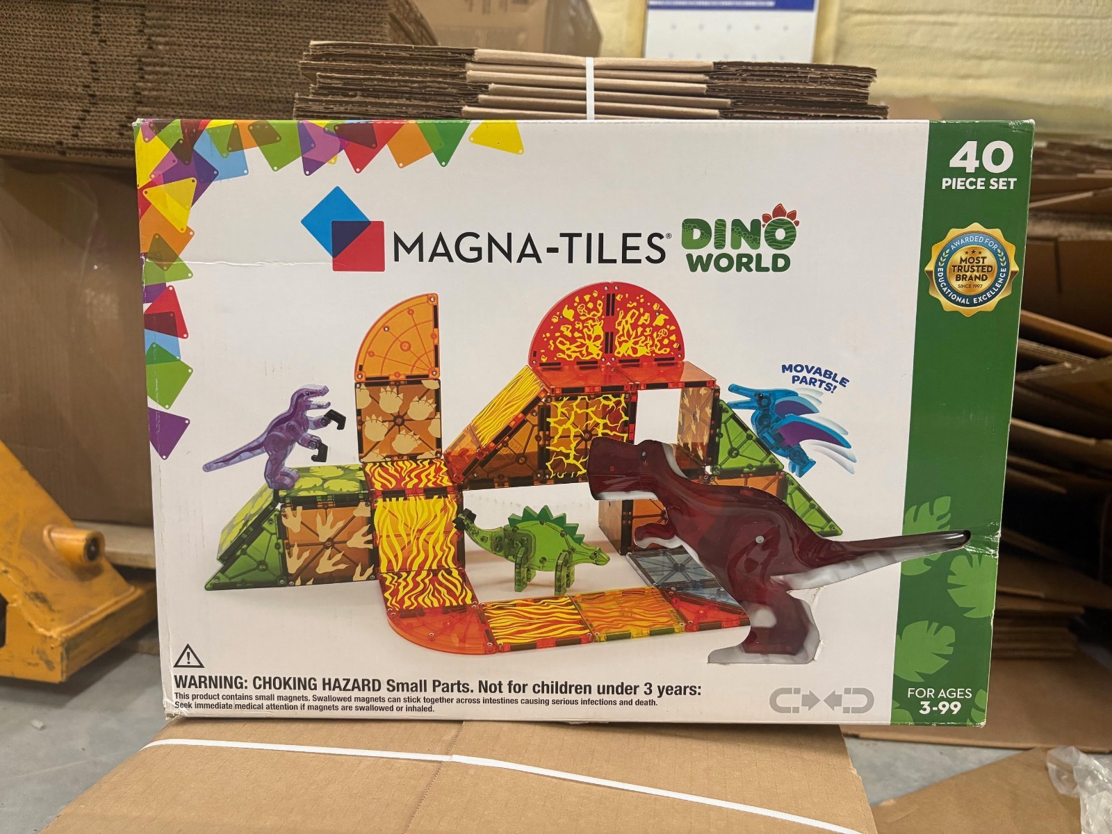 MAGNA-TILES Dino World 40-Piece Magnetic Construction Set MAGNA-TILES Dino World 40-Piece Magnetic Construction Set