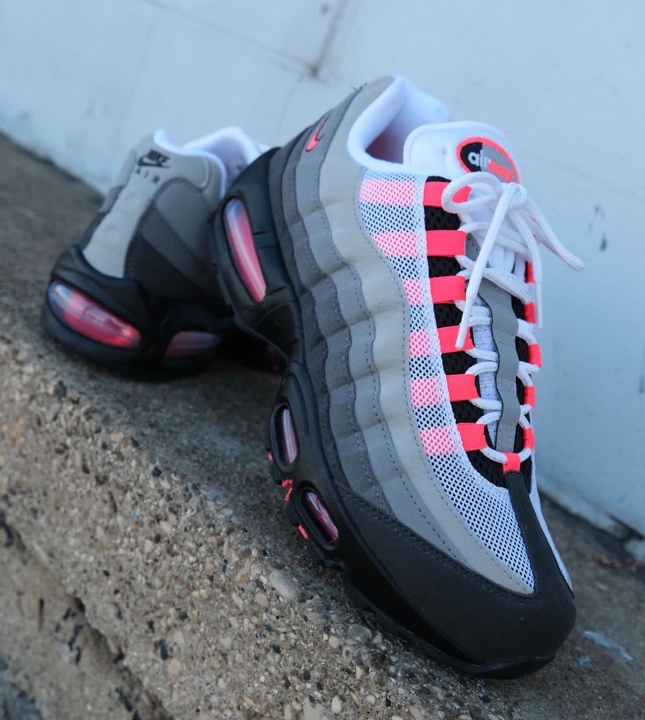 🎹 Nike Air Max 95 OG Big Bubble Solar Red Black Grey Max Air Men\'s Shoes 🎹 Nike Air Max 95 OG Big Bubble Solar Red Black Grey Max Air Men\'s Shoes