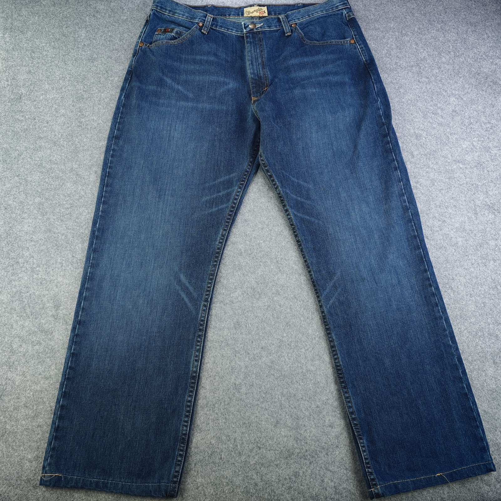 Wrangler 20x Jeans Mens 36x32 Blue Medium Wash Denim 100% Cotton