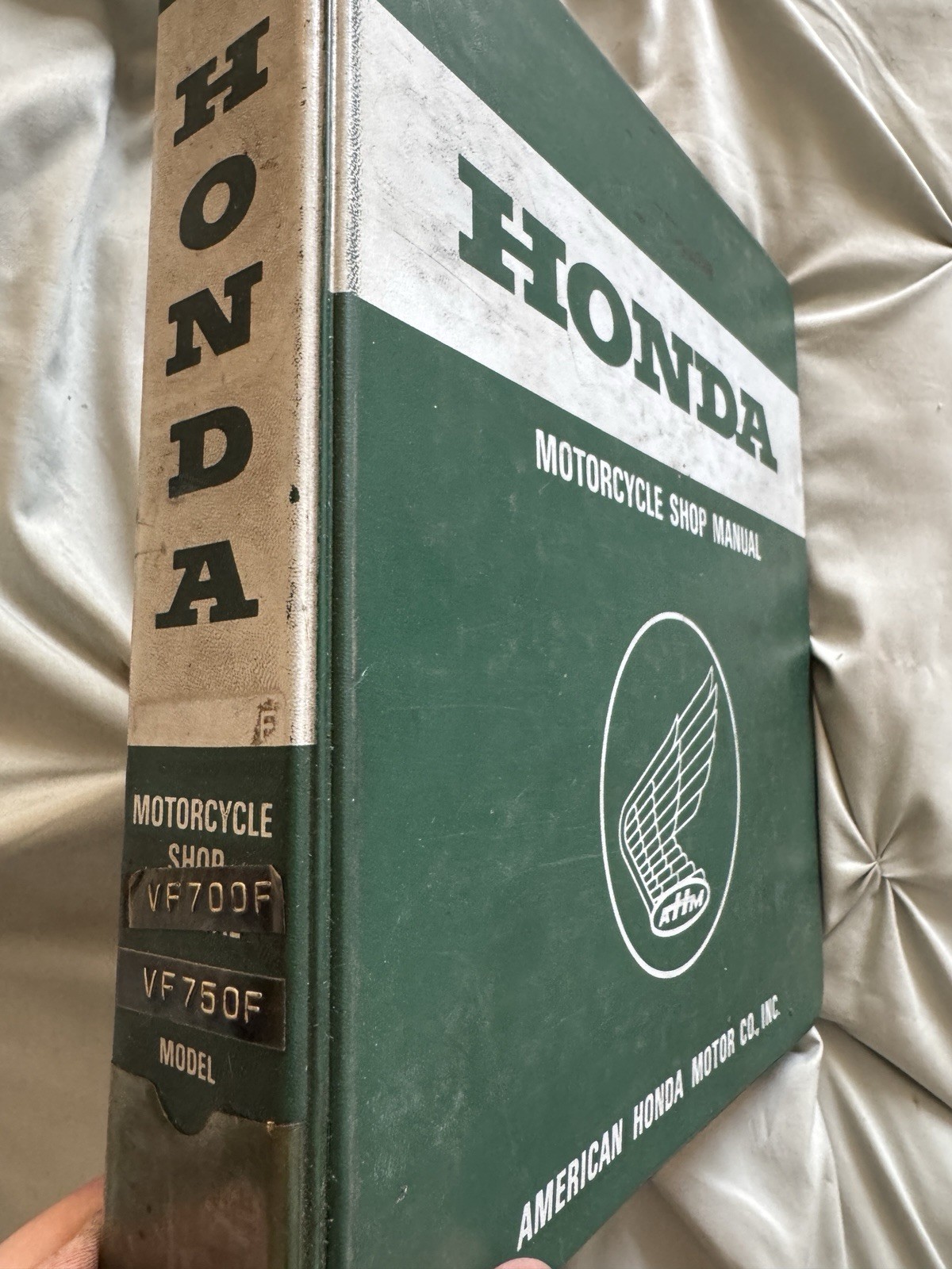 HONDA SHOP MANUAL VF700F/VF750F INTERCEPTOR VF750F: \'83-\'84 VF700F: \'84-\'85 NEW
