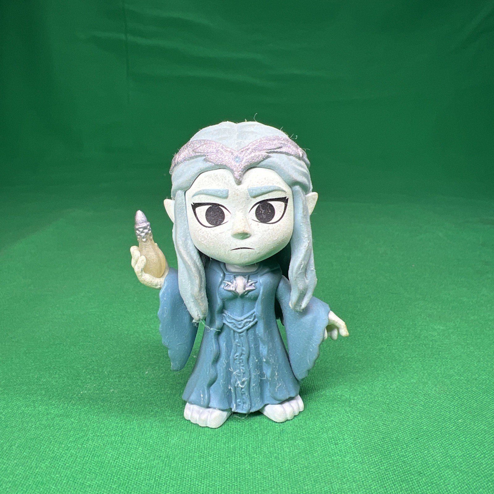 Funko Mystery Minis The Lord of The Rings Glow Galadriel 1/36 Barnes Exclusive